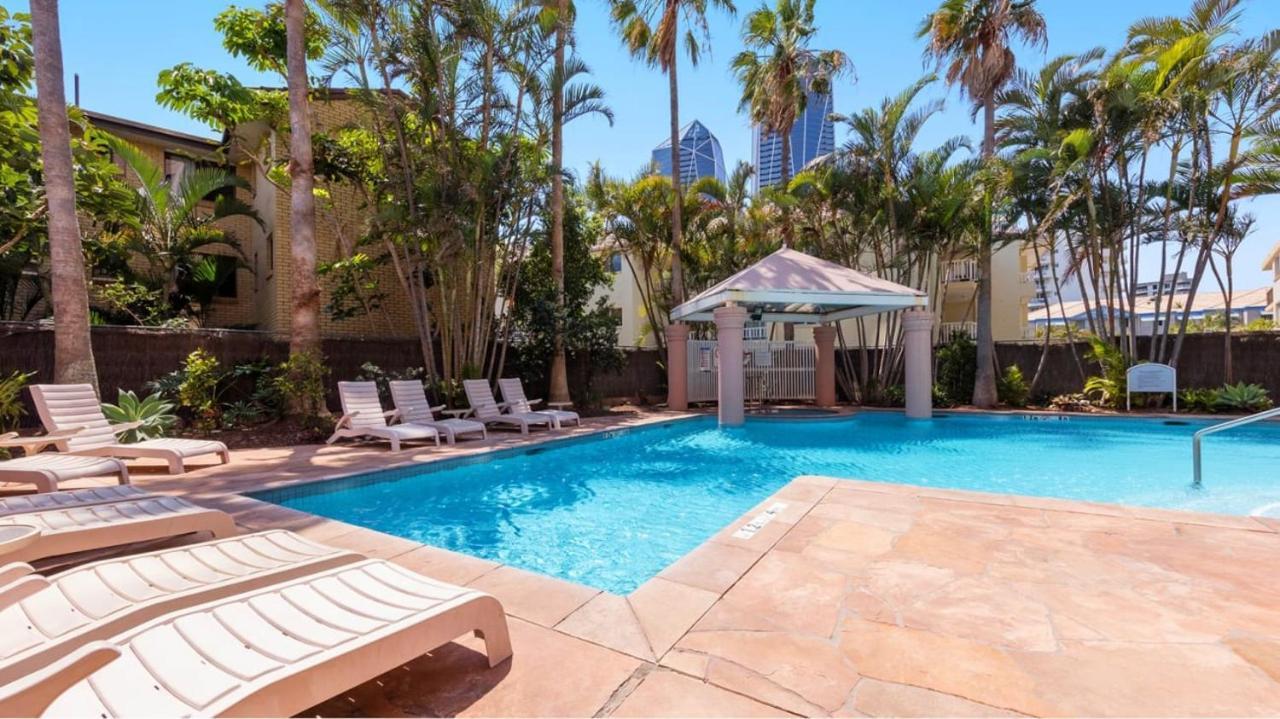 Deluxe Private Apartment And Studio - Ocean Views Gold Coast Esterno foto